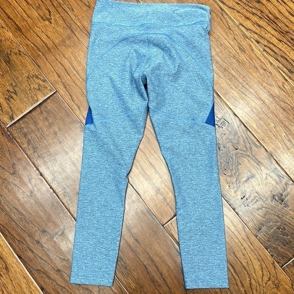 Outdoor voices capri leggings - Picture 4 of 4